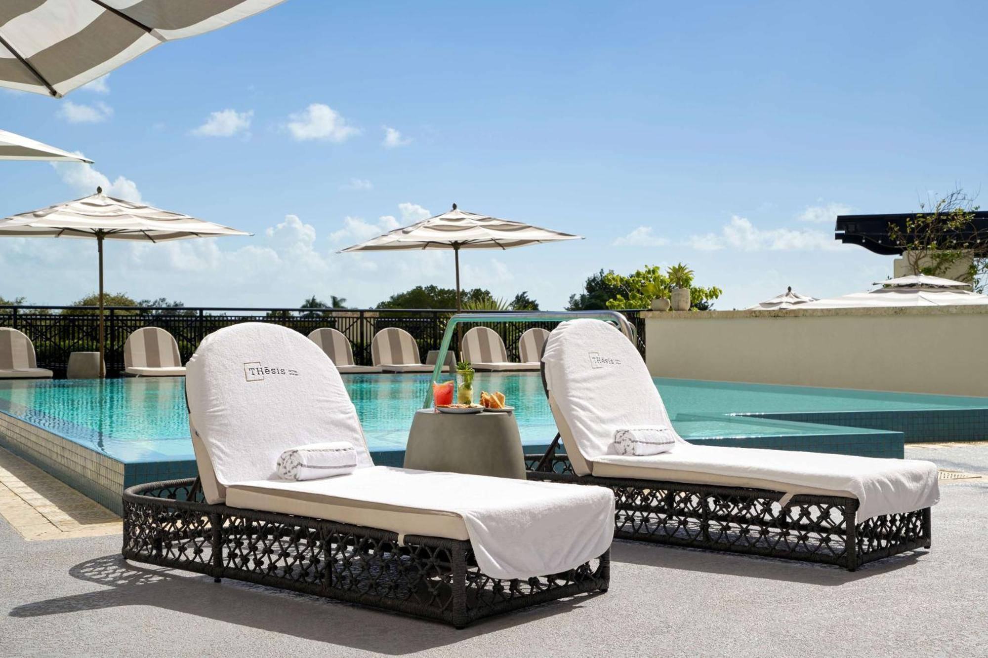Thesis Hotel Miami Coral Gables, Curio Collection By Hilton Eksteriør billede