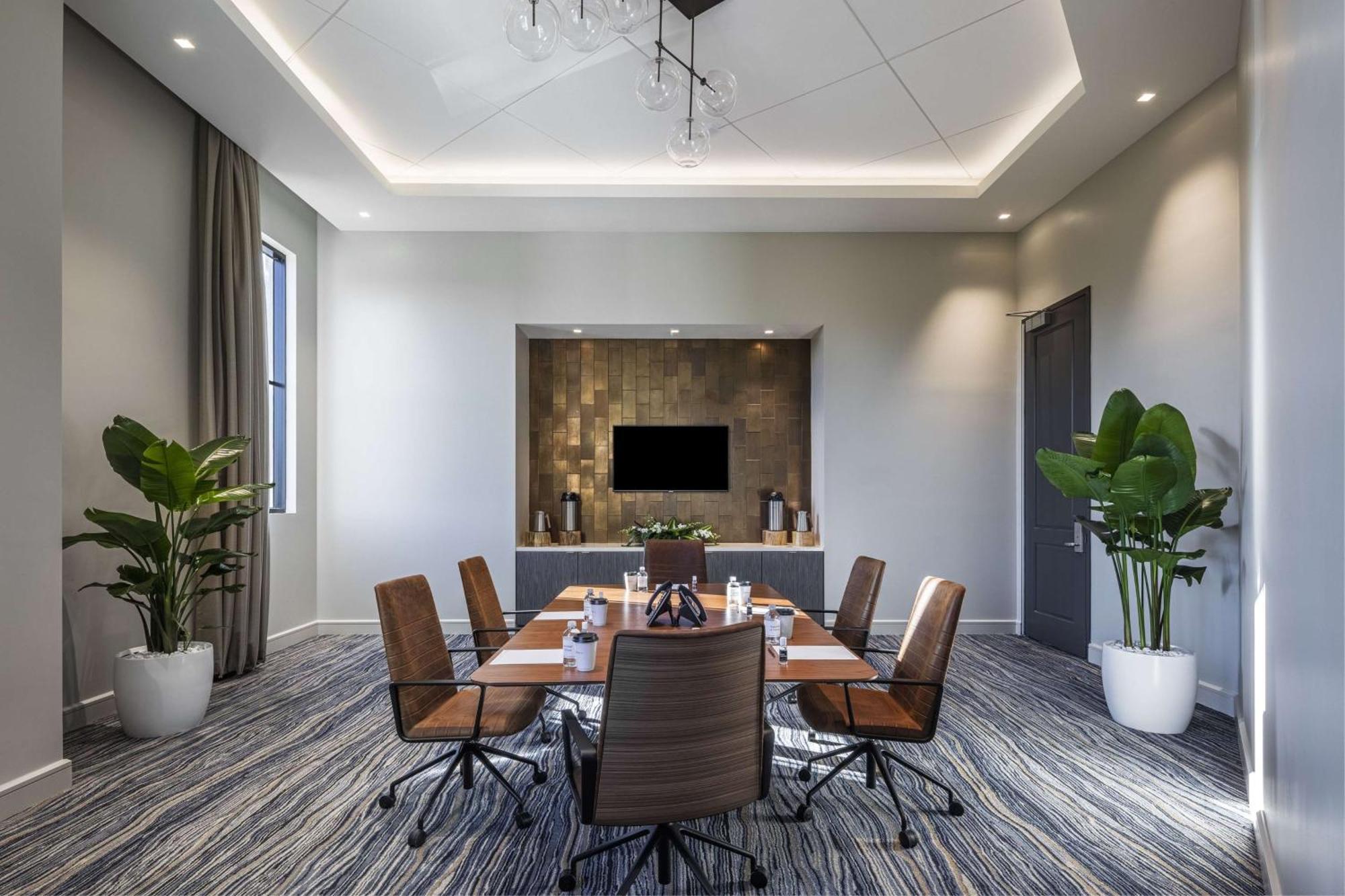 Thesis Hotel Miami Coral Gables, Curio Collection By Hilton Eksteriør billede