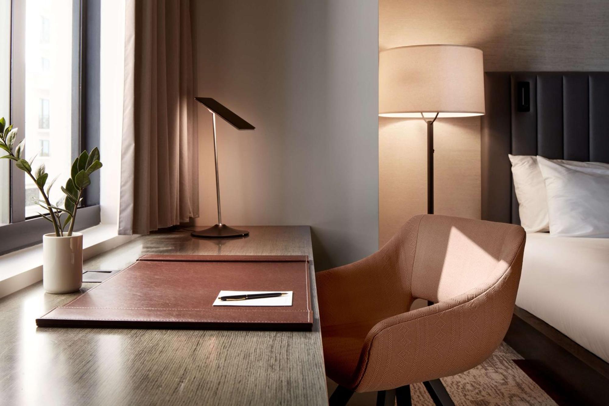 Thesis Hotel Miami Coral Gables, Curio Collection By Hilton Eksteriør billede