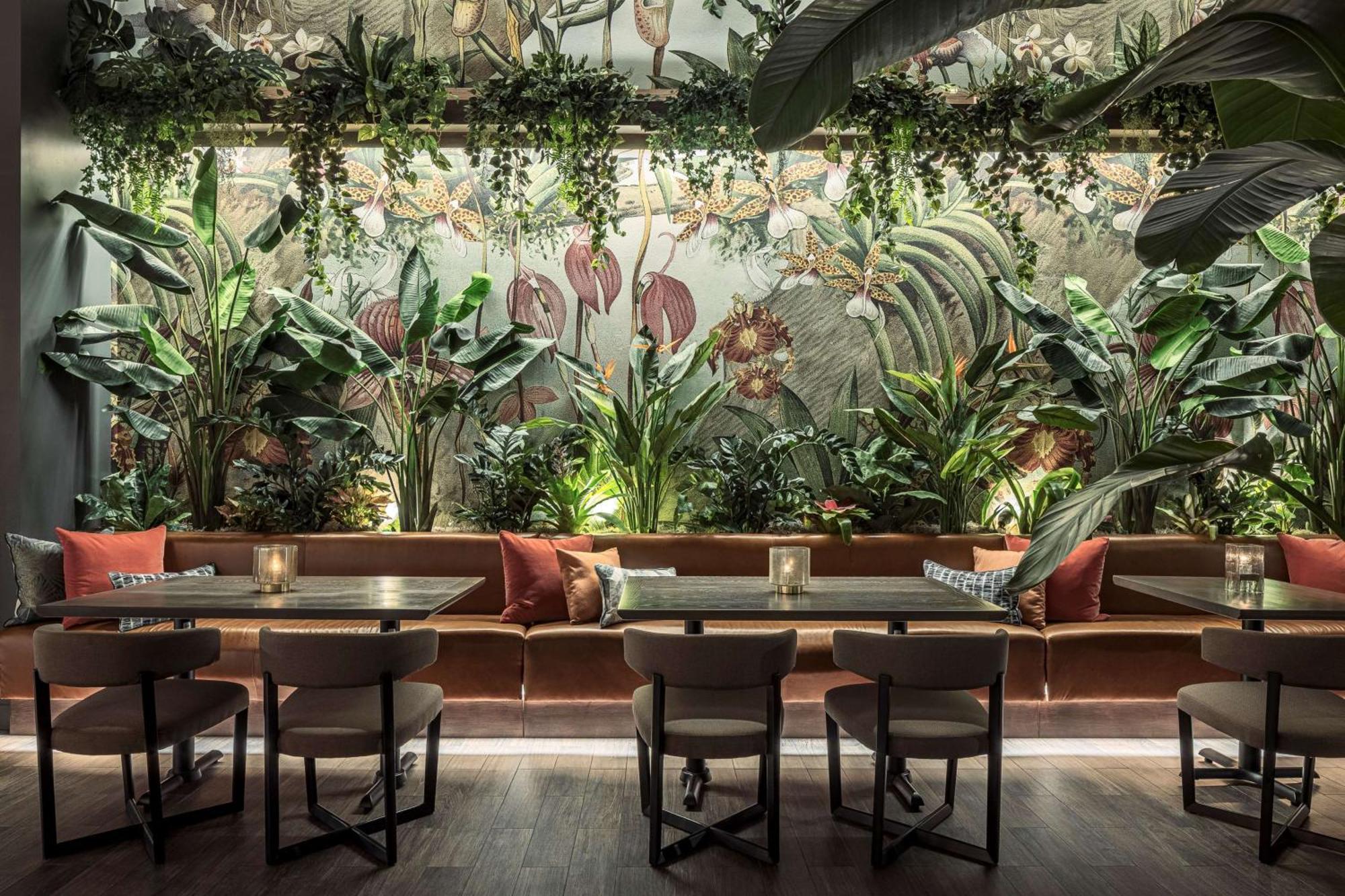 Thesis Hotel Miami Coral Gables, Curio Collection By Hilton Eksteriør billede